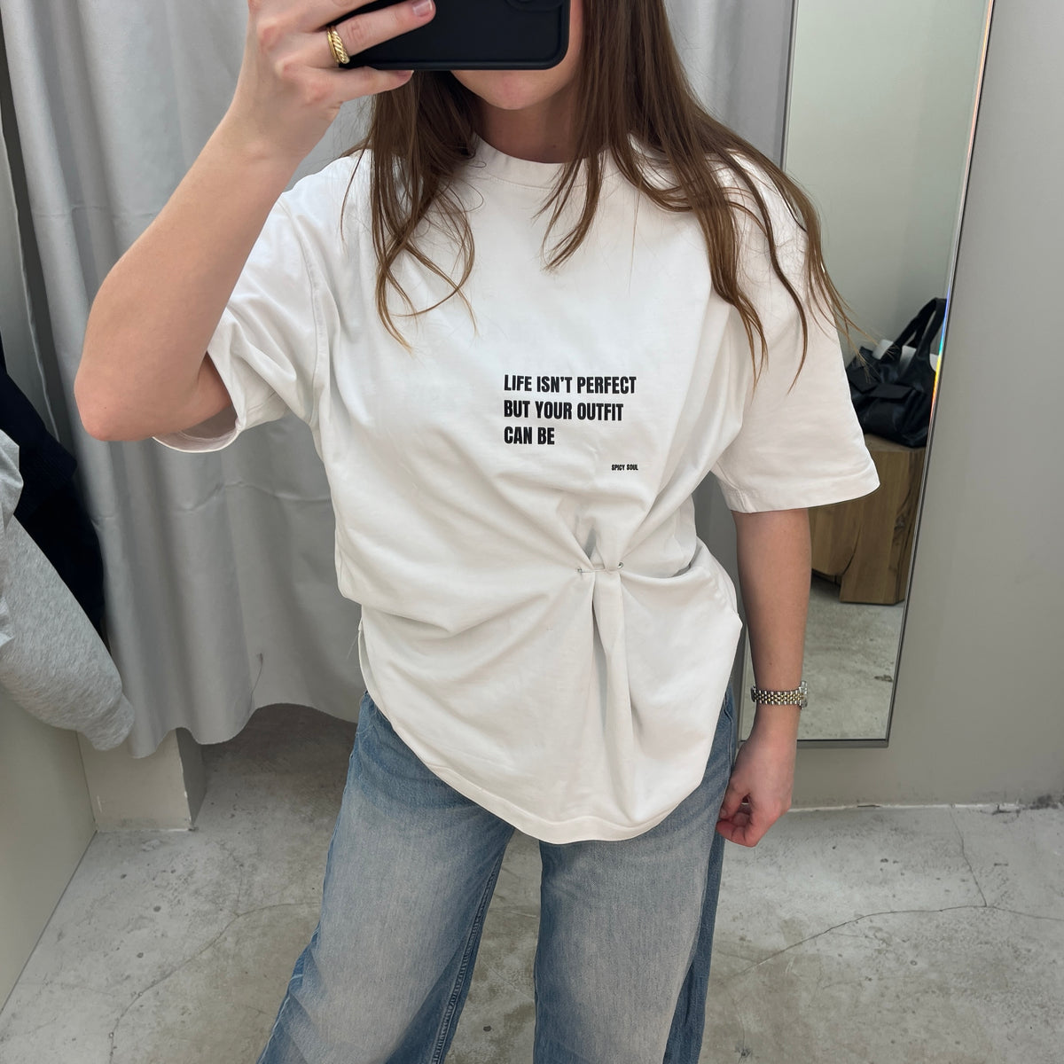 Phrase 04 'Outfit'