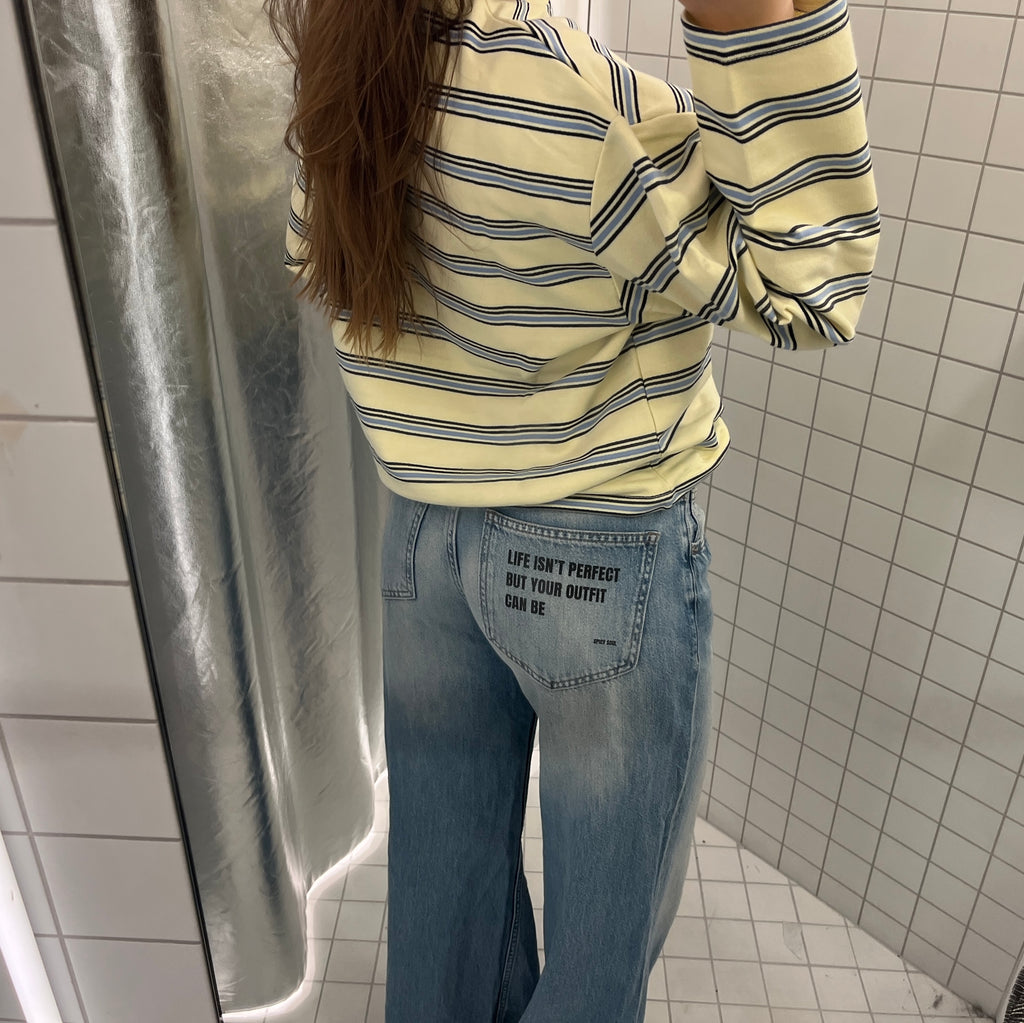 Phrase 04 'Outfit'