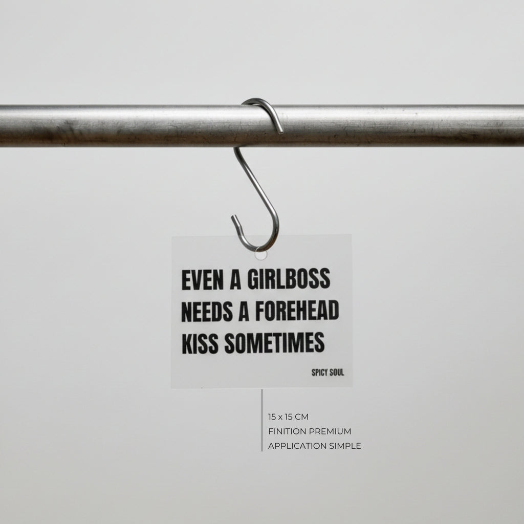 Phrase 02 'Girlboss'